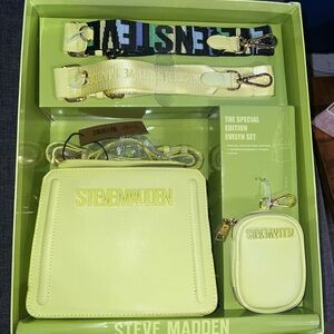 Steve Madden Lime Crossbody Bag Set